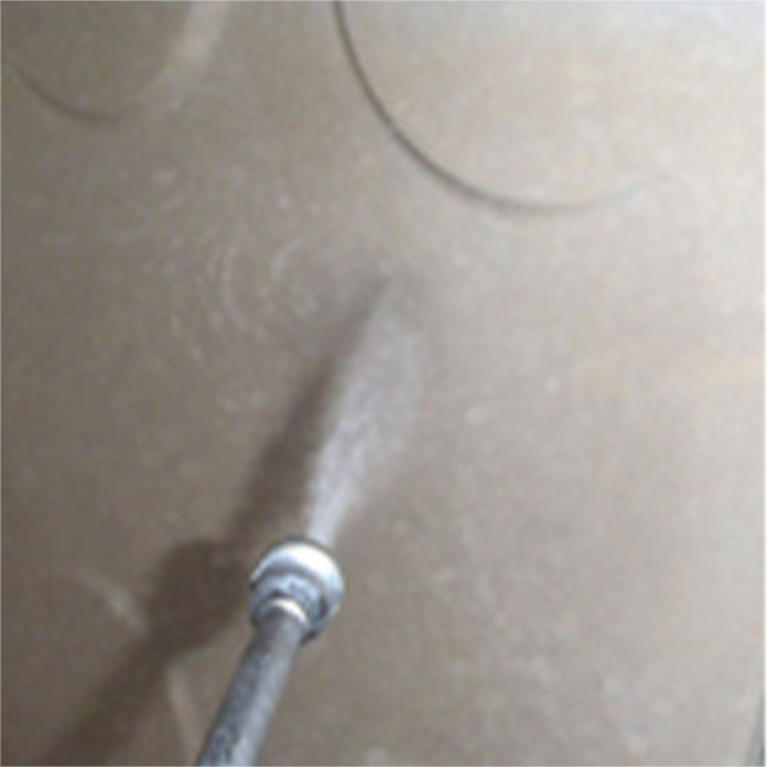 建築物飲料水槽清掃写真02