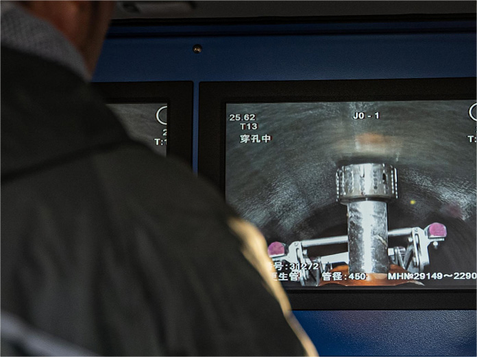 テレビカメラ調査写真01